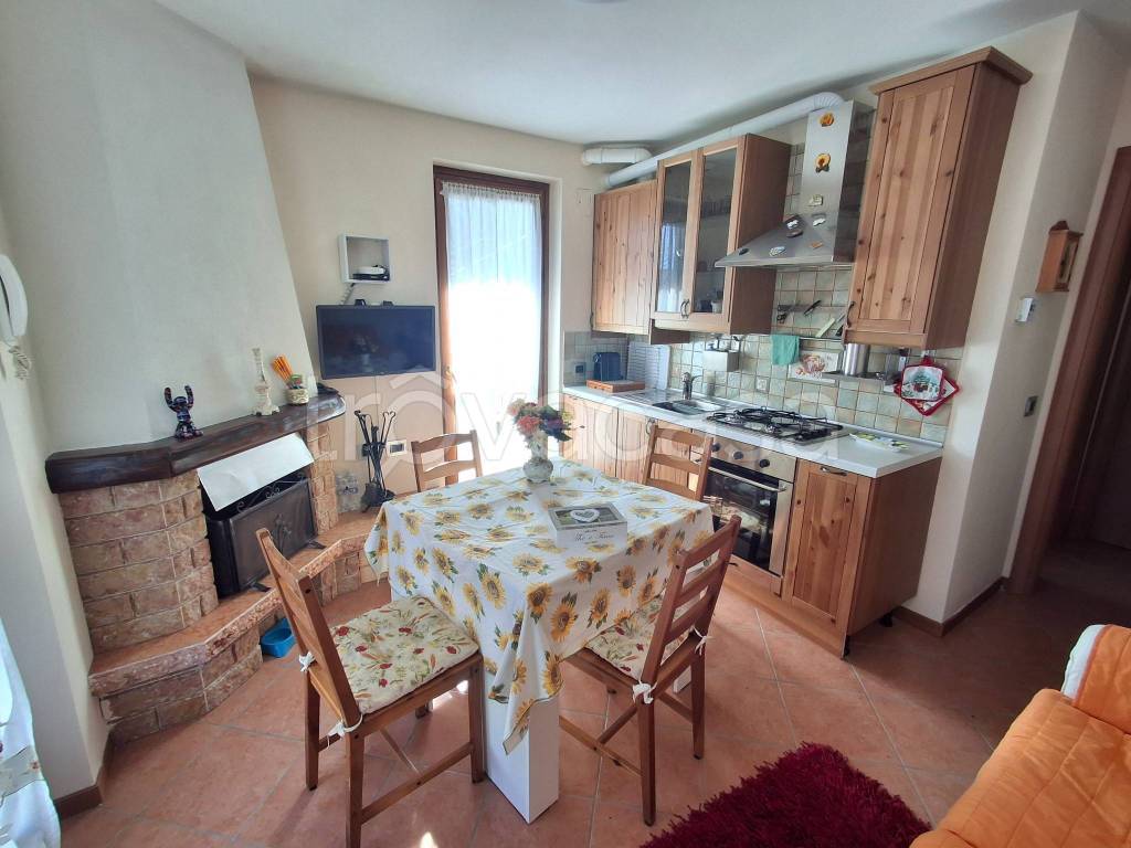 appartamento in vendita a Roncola