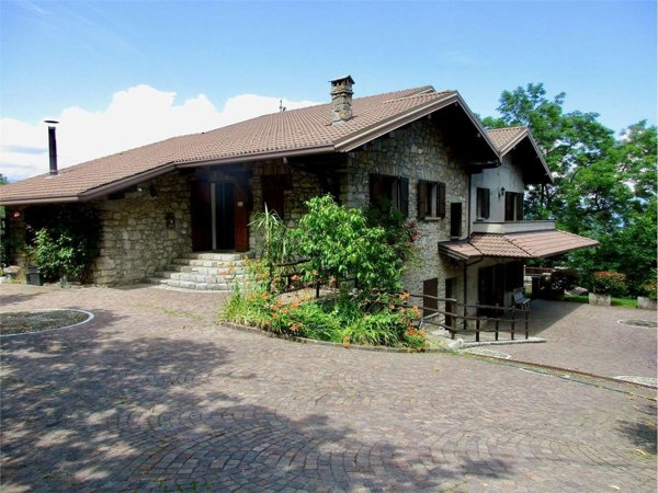 casa indipendente in vendita a Roncola