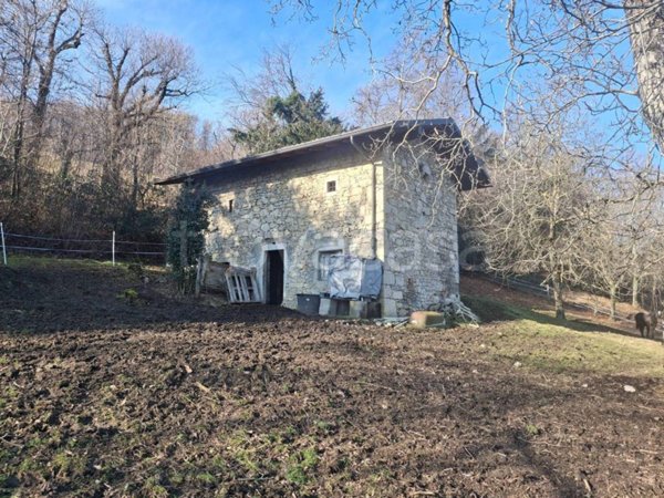 casa indipendente in vendita a Roncola