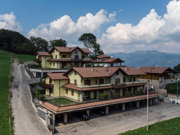 appartamento in vendita a Roncola