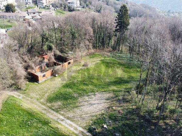 terreno edificabile in vendita a Roncola