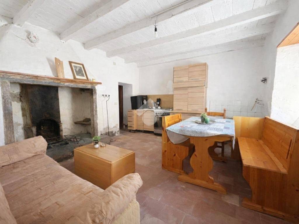 casa indipendente in vendita a Roncola