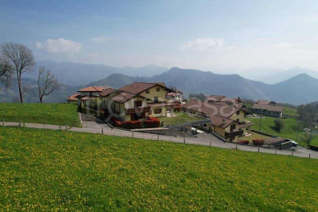 appartamento in vendita a Roncola