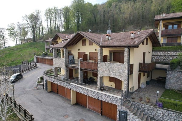 appartamento in vendita a Roncola