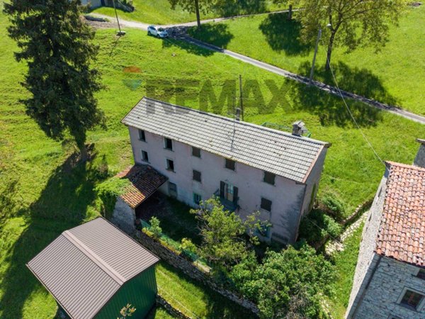 casa indipendente in vendita a Roncola