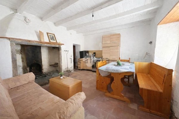 casa indipendente in vendita a Roncola