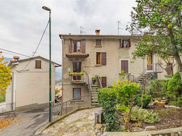 appartamento in vendita a Rota d'Imagna