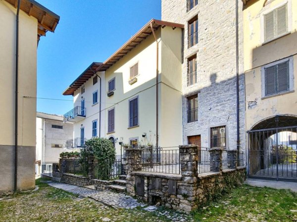 appartamento in vendita a Rota d'Imagna