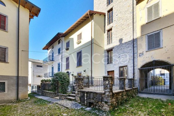 appartamento in vendita a Rota d'Imagna