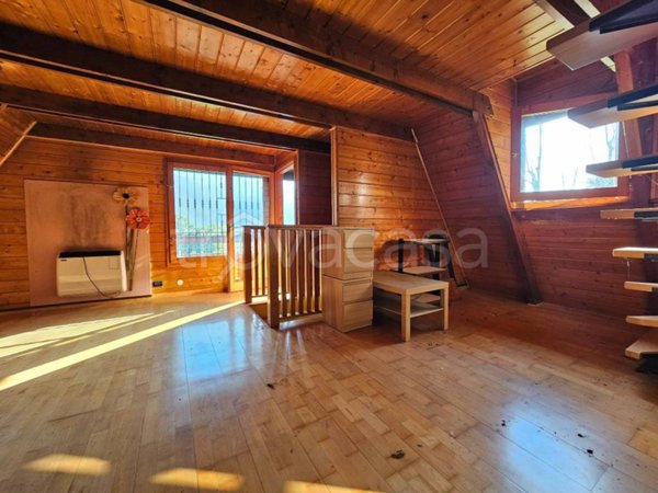 casa indipendente in vendita a Rota d'Imagna