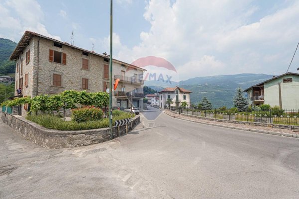 appartamento in vendita a Rota d'Imagna