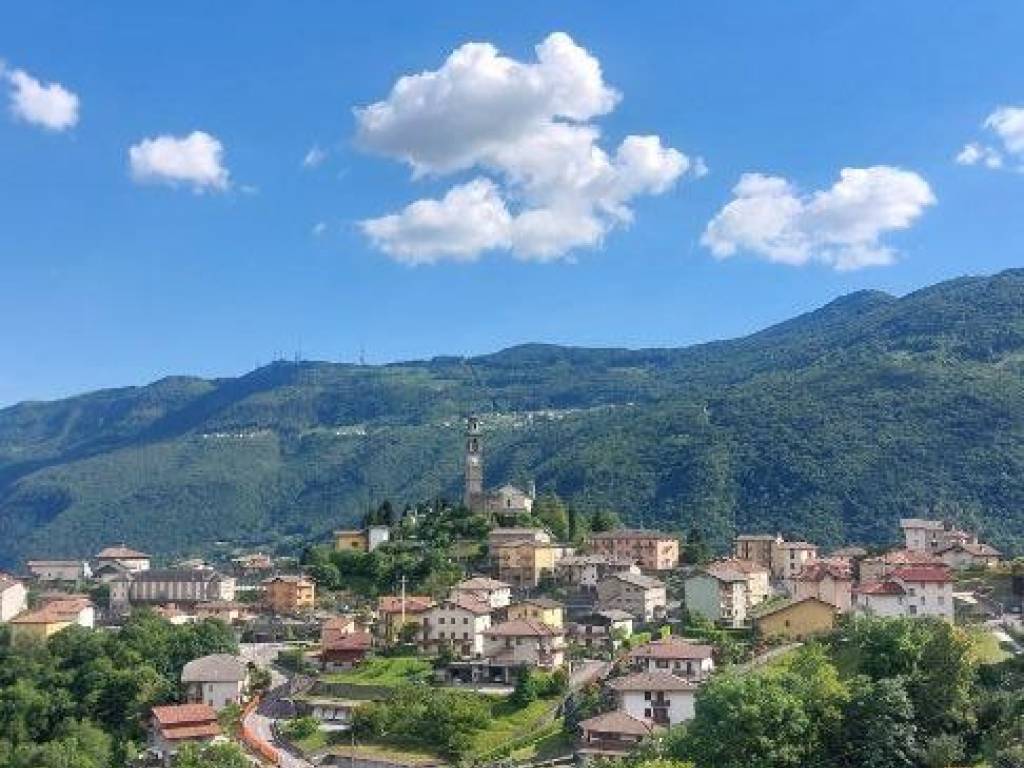 appartamento in vendita a Rota d'Imagna
