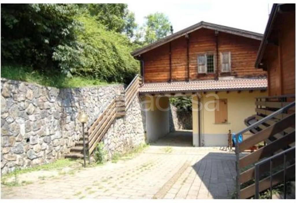 appartamento in vendita a Rota d'Imagna