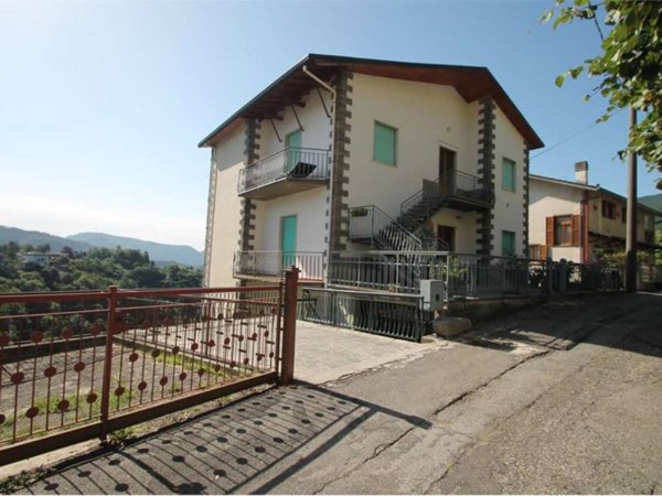 appartamento in vendita a Rota d'Imagna