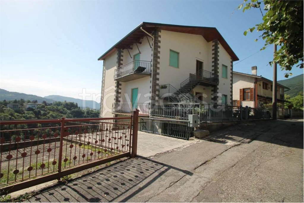 appartamento in vendita a Rota d'Imagna