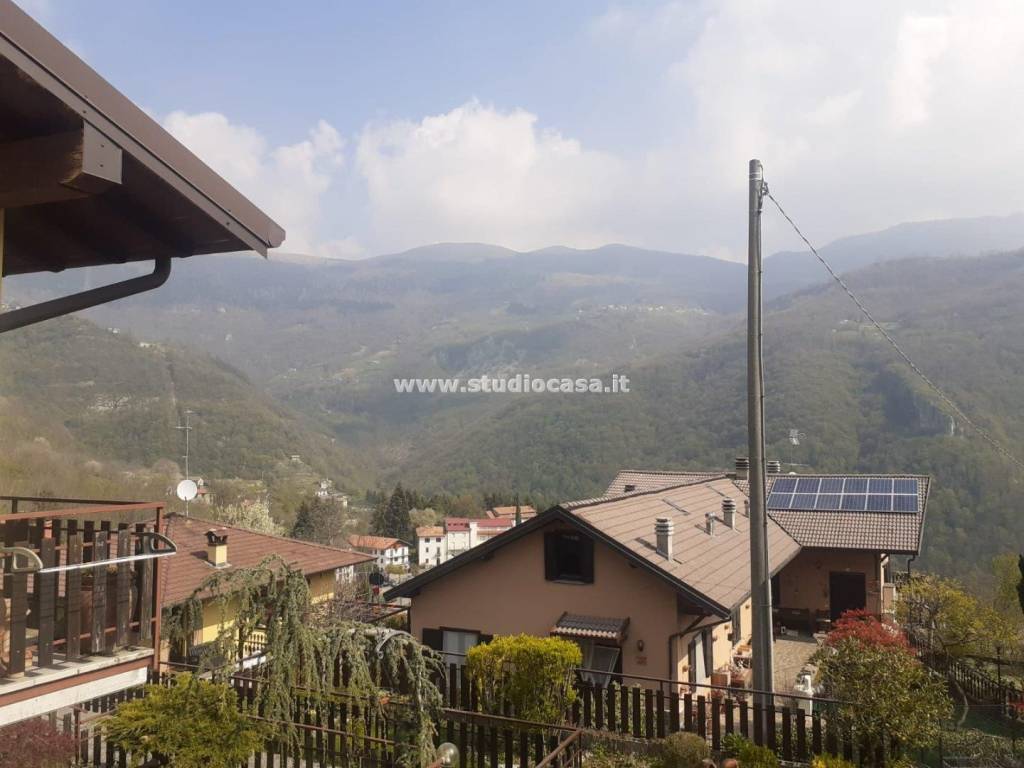 appartamento in vendita a Rota d'Imagna