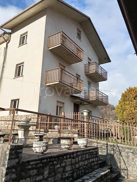 appartamento in vendita a Rota d'Imagna