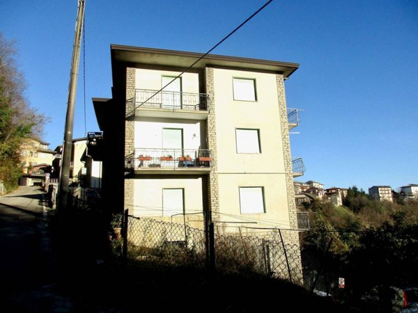 appartamento in vendita a Rota d'Imagna