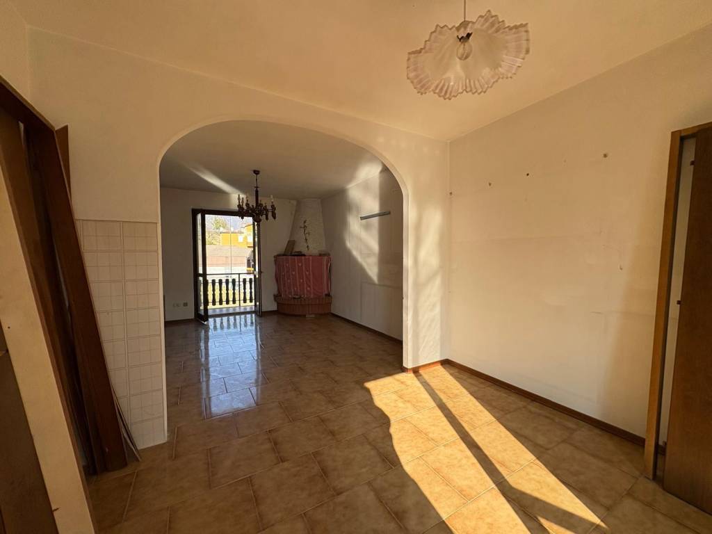 appartamento in vendita a Rota d'Imagna