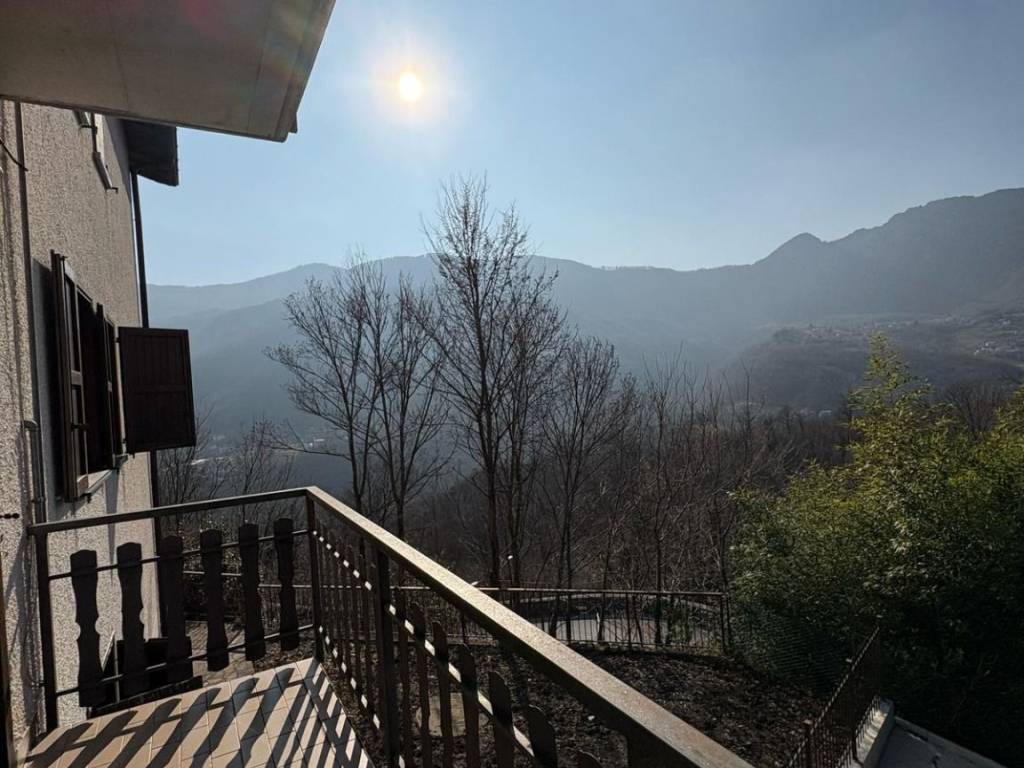 appartamento in vendita a Rota d'Imagna