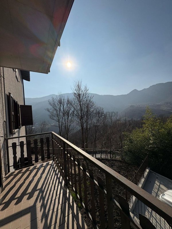 appartamento in vendita a Rota d'Imagna