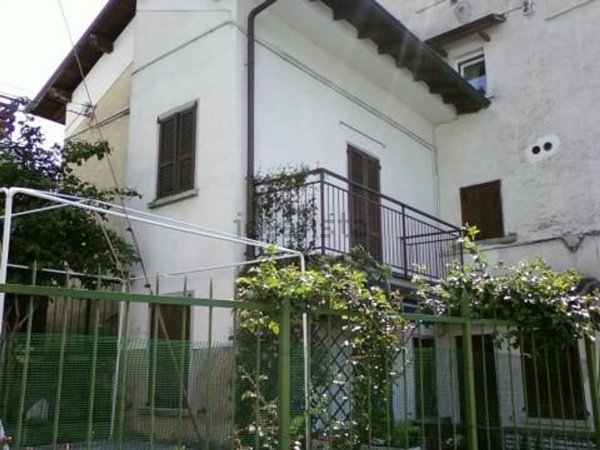 casa indipendente in vendita a Rota d'Imagna
