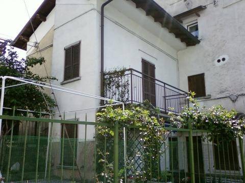casa indipendente in vendita a Rota d'Imagna
