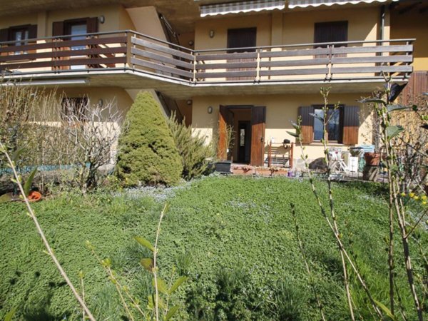 appartamento in vendita a Rota d'Imagna