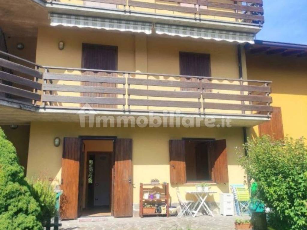 appartamento in vendita a Rota d'Imagna