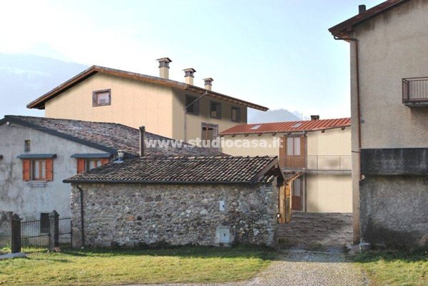 appartamento in vendita a Rovetta