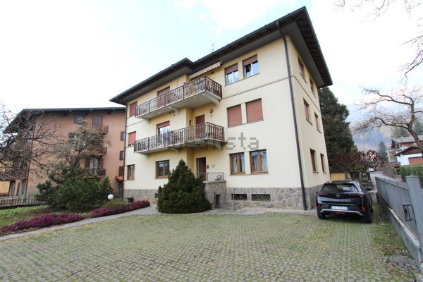 appartamento in vendita a Rovetta