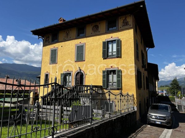 quadrivano in vendita a Rovetta