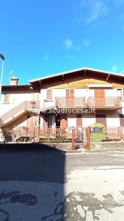 appartamento in vendita a Rovetta