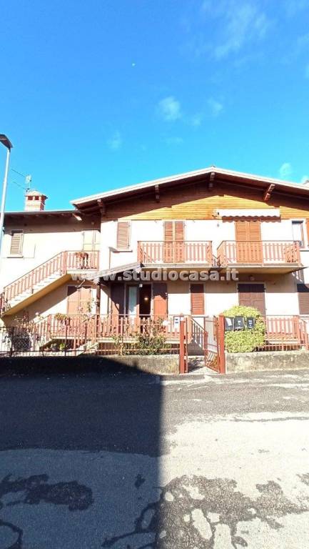 appartamento in vendita a Rovetta