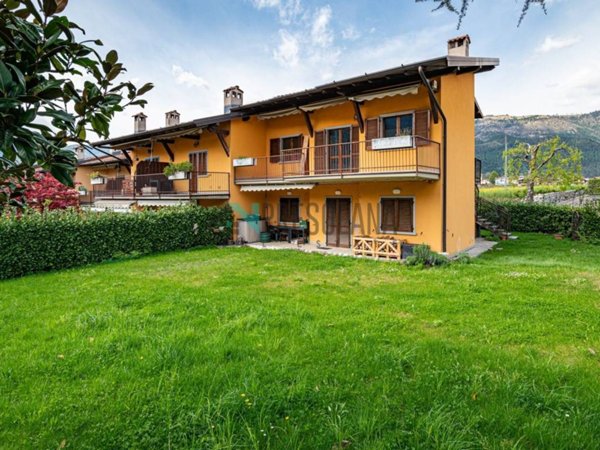 appartamento in vendita a Rovetta
