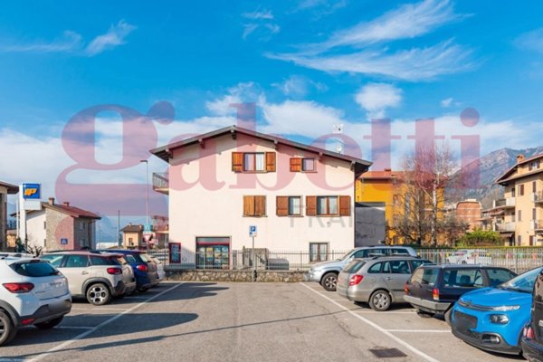 appartamento in vendita a Rovetta