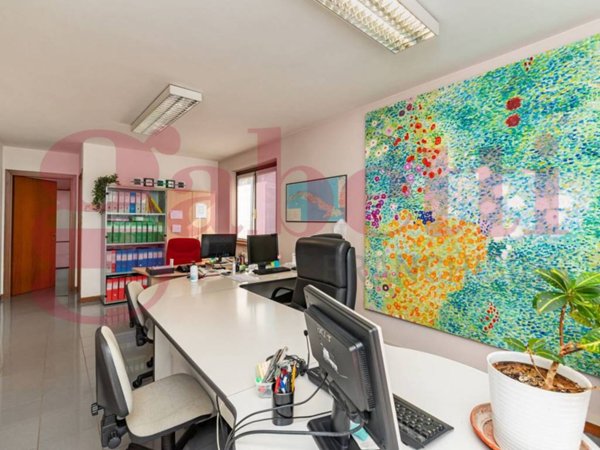 ufficio in vendita a Rovetta