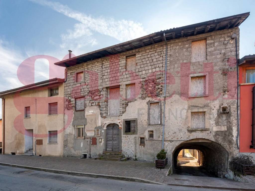 casale in vendita a Rovetta