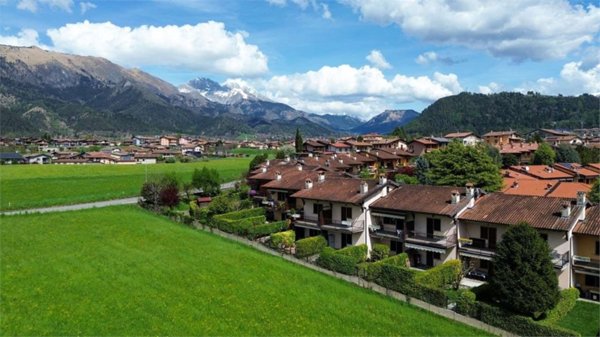 appartamento in vendita a Rovetta
