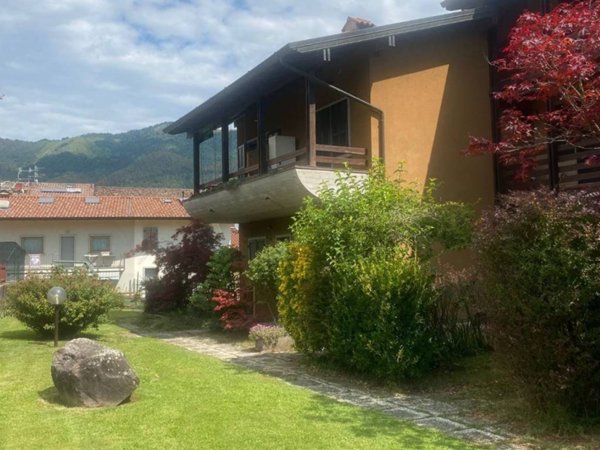 appartamento in vendita a Rovetta