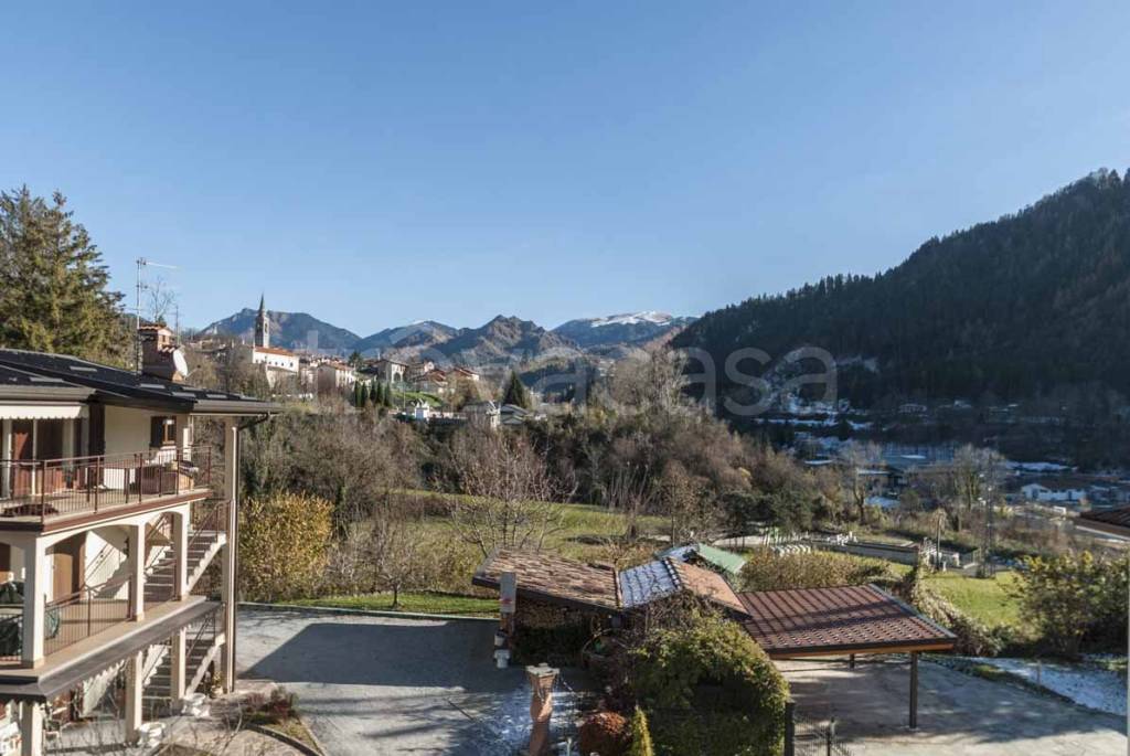appartamento in vendita a Rovetta