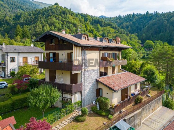 appartamento in vendita a Rovetta