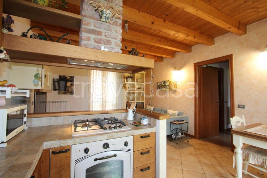appartamento in vendita a Rovetta