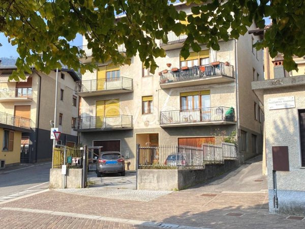 appartamento in vendita a Rovetta