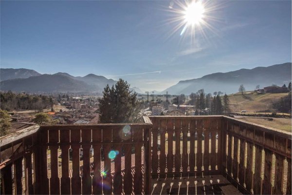 appartamento in vendita a Rovetta in zona Conca Verde