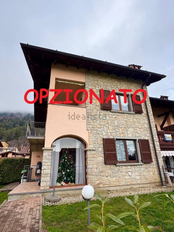 appartamento in vendita a Rovetta