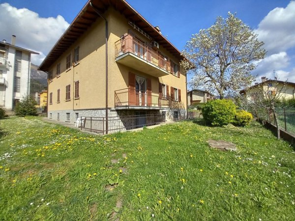 appartamento in vendita a Rovetta