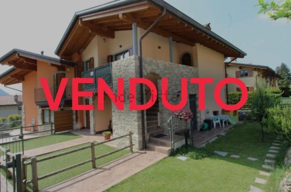 appartamento in vendita a Rovetta