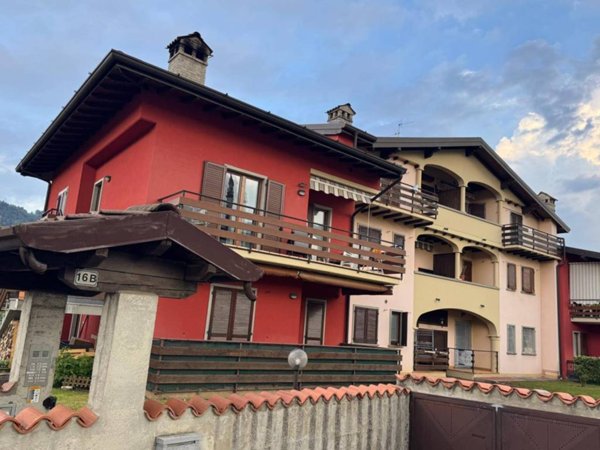 appartamento in vendita a Rovetta