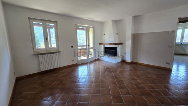 appartamento in vendita a Rovetta